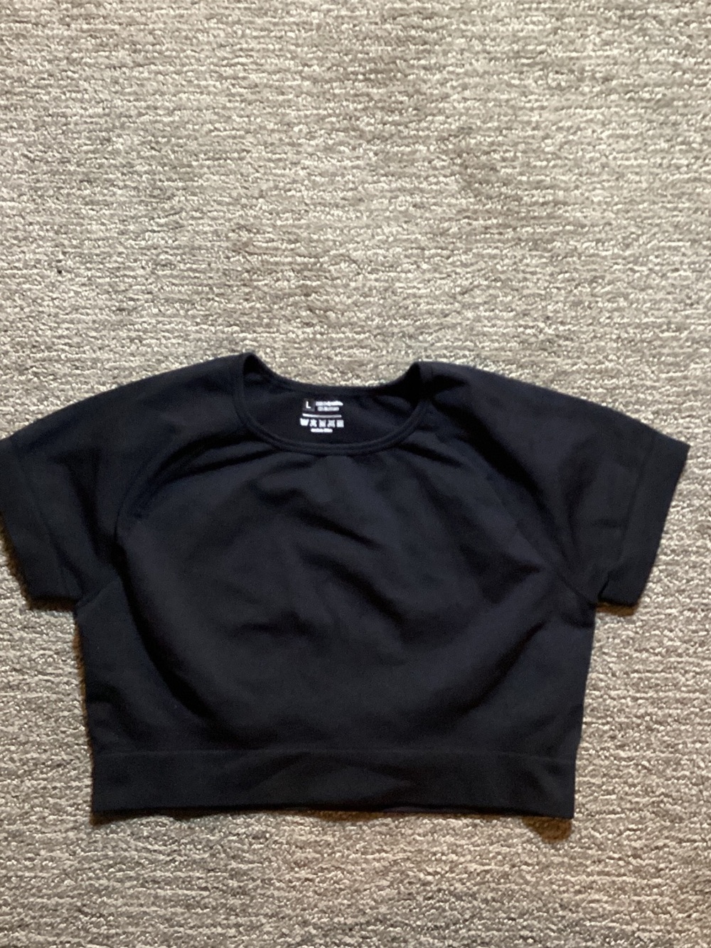 SHEIN Black Cropped Short Sleeve Top